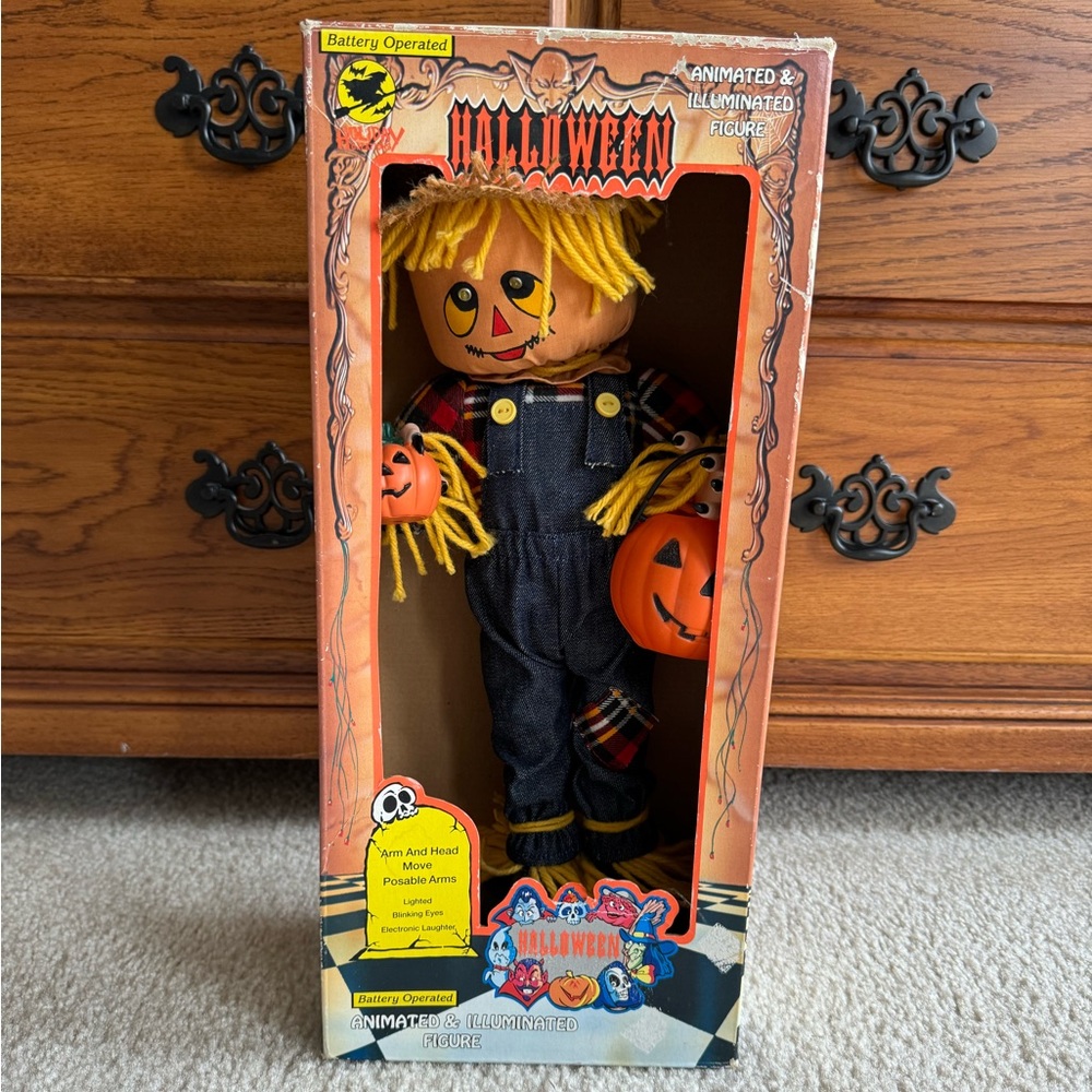Vintage 1993 Halloween Holiday Creations Animated Scarecrow Figure Decoration